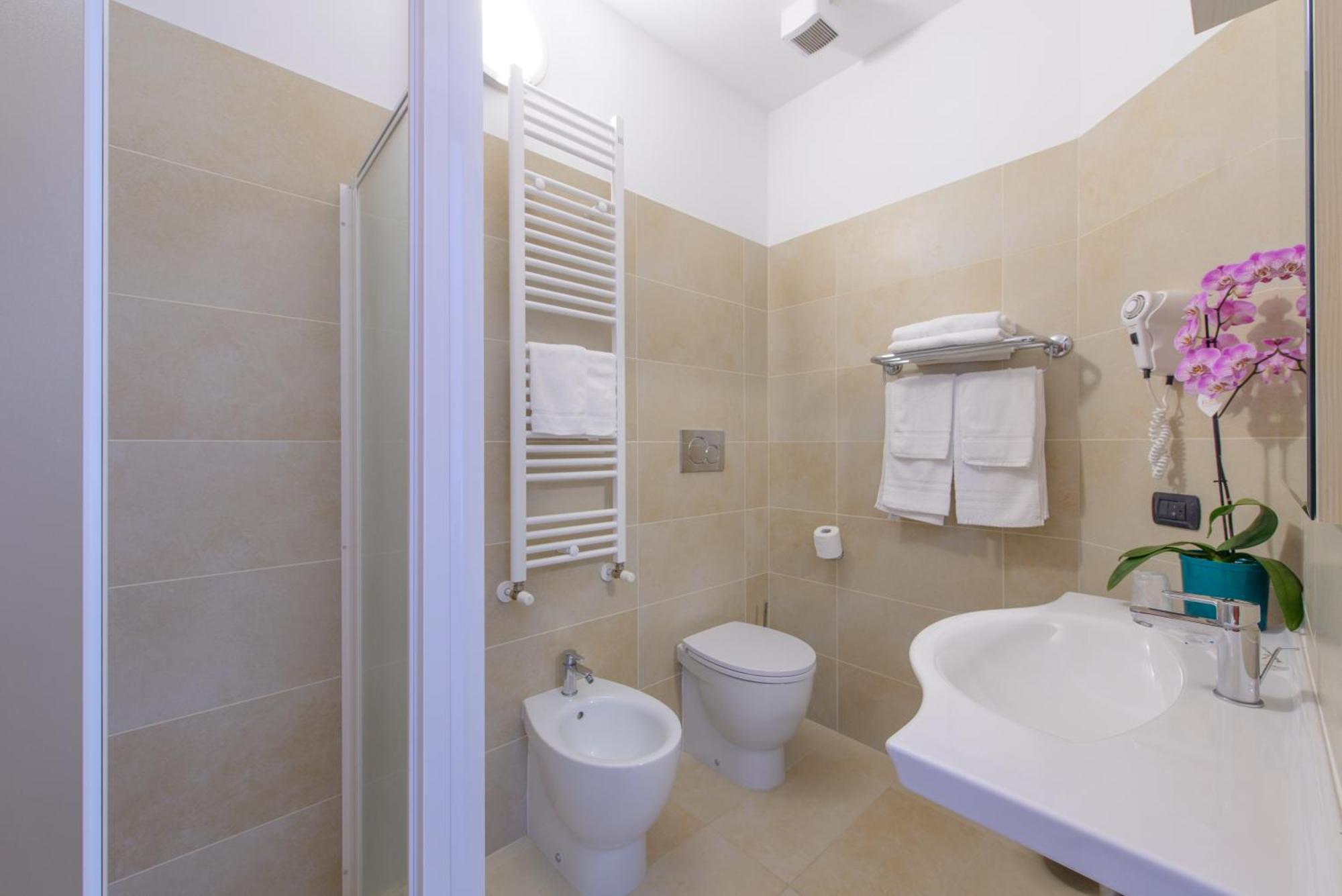 Hotel Sans Souci Римини Экстерьер фото